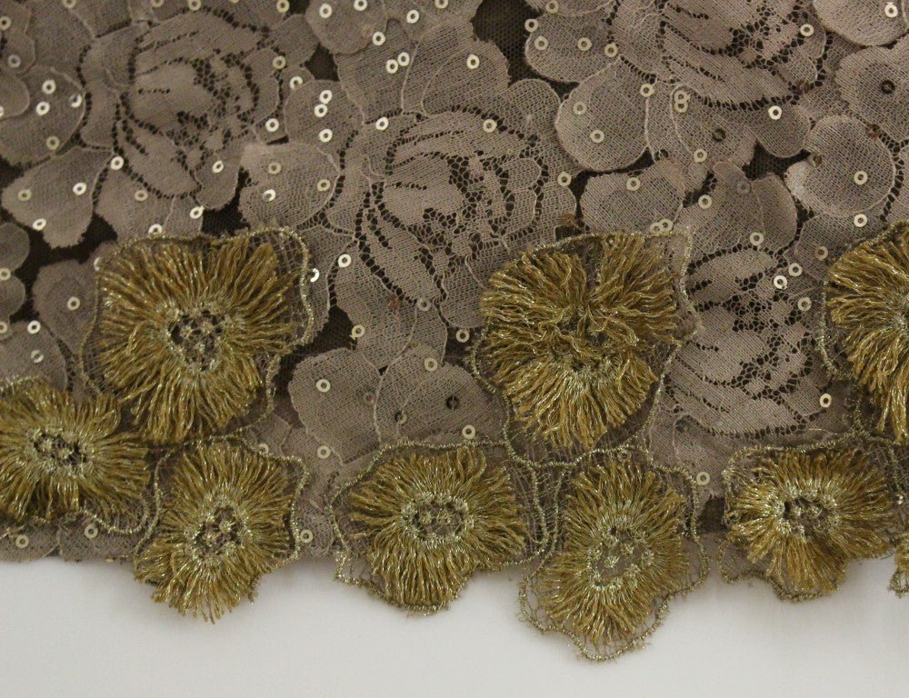 GOLD Long Lace Maxi Crystal Dress - X excelência
