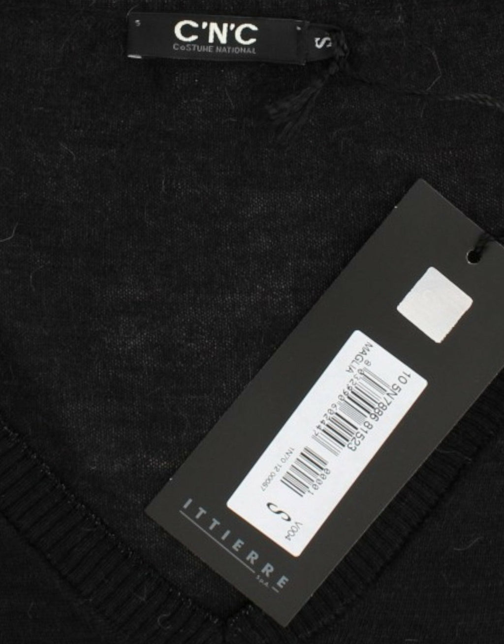 Black V-neck lightweight sweater - X excelência